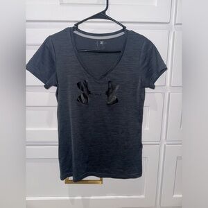 UA heat gear shirt size XSmall
